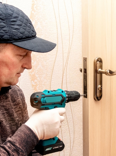 Commercial Door Lock Cylinder Replacement Services