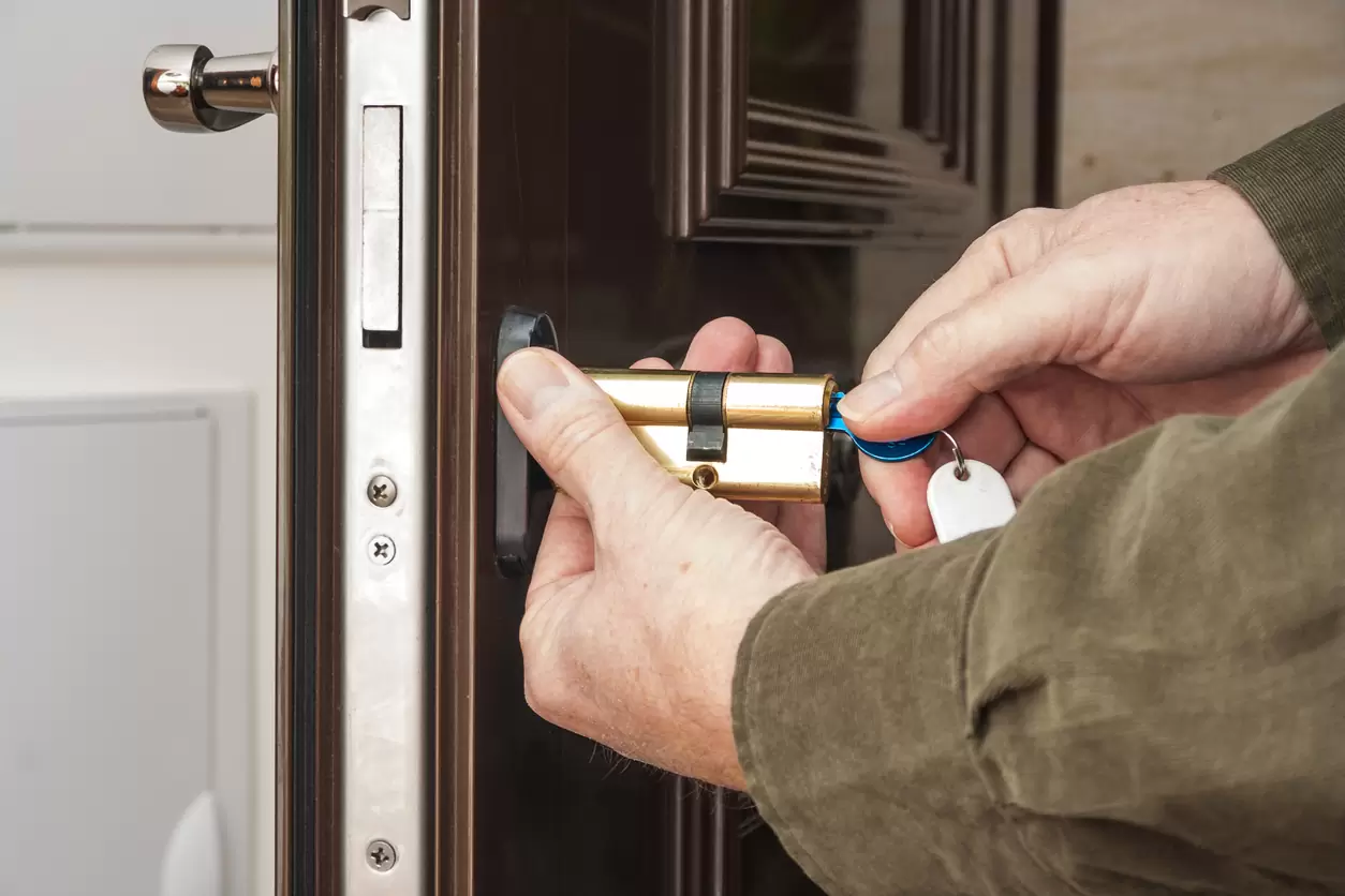 Expert Solutions for When Your Key is Stuck in the Lock
